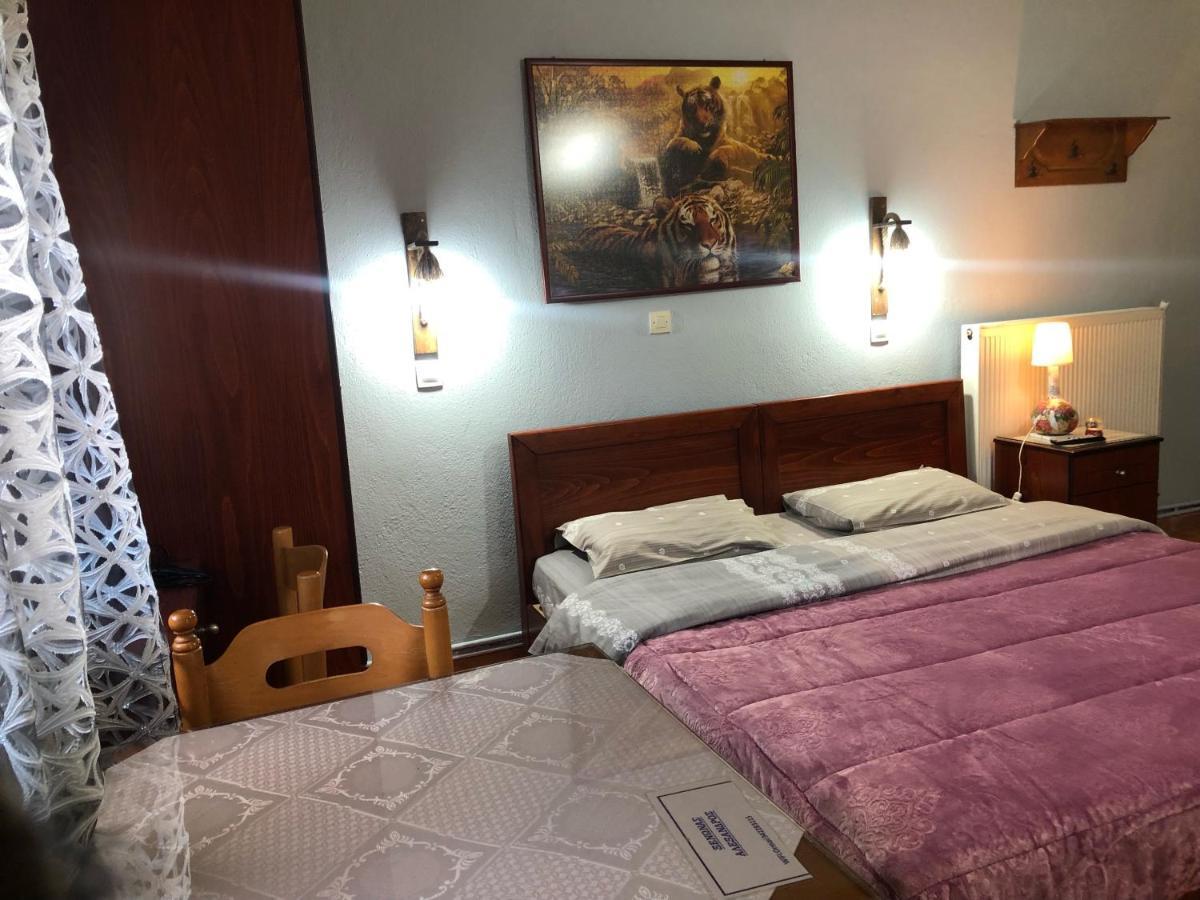 Alexandros Guesthouse Orma Exterior photo